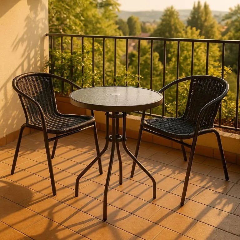 Balkon szett fonott poliratanból 2 szék és asztal