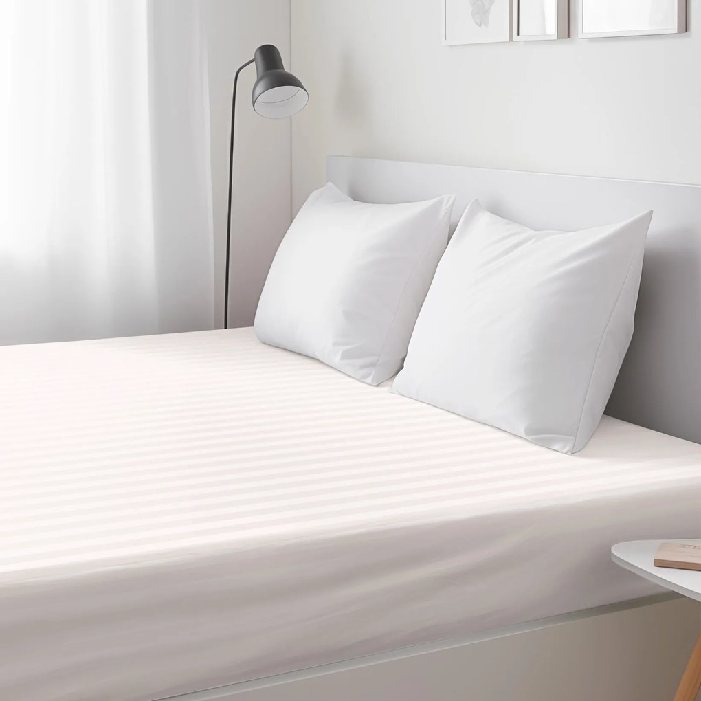 Goldea körgumis damaszt lepedő - krémszínű csíkos 80 x 200 cm