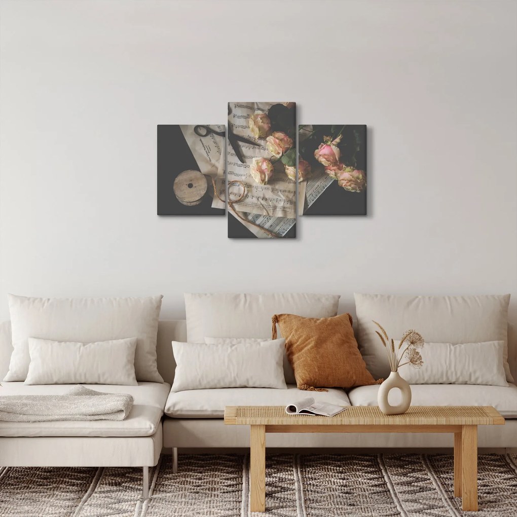 A zenei jegyzetek és a rózsák képe (90x60 cm)