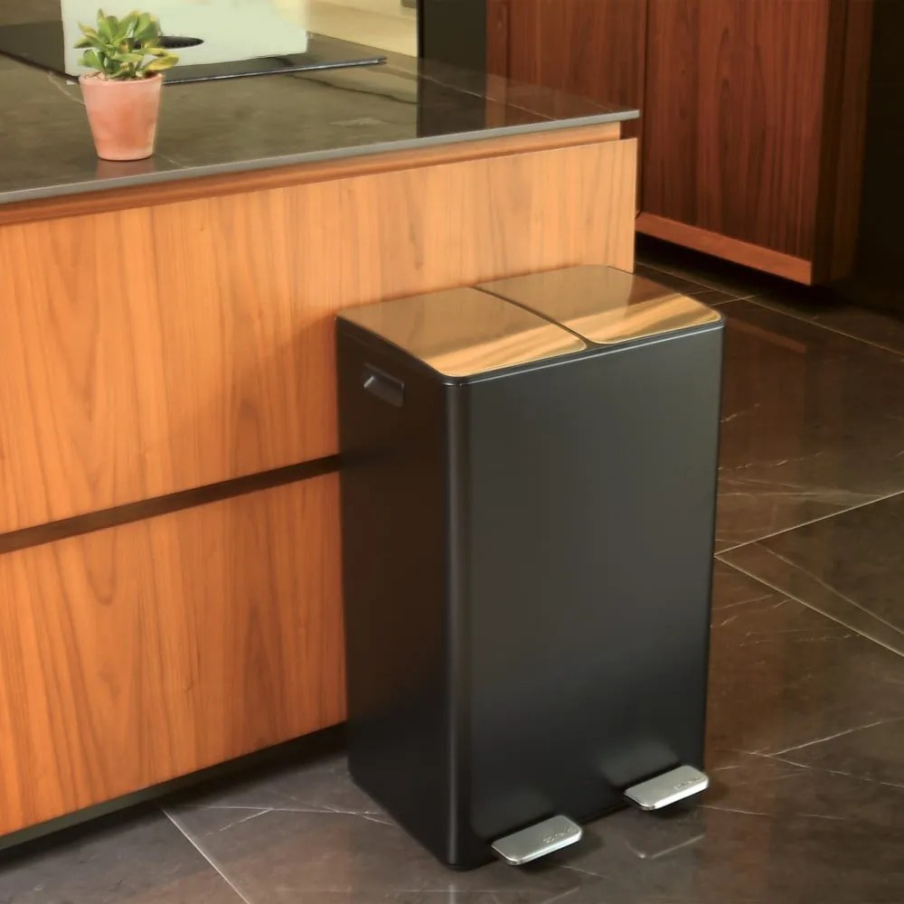 Matt fekete acél szelektív pedálos szemetes 2x30 l Aliya – Spirella