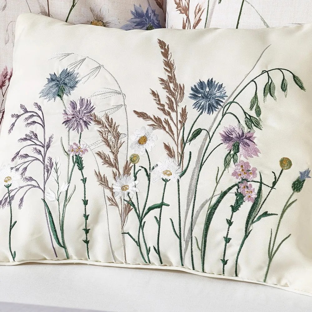 Díszpárna 30x40 cm Grasmere Floral Embroidered – Catherine Lansfield