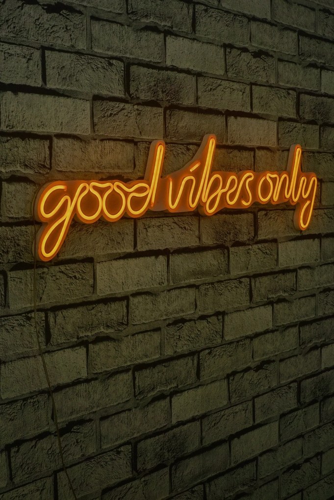 Műanyag LED-es fali dekoráció, Good Vibes Only - Sárga