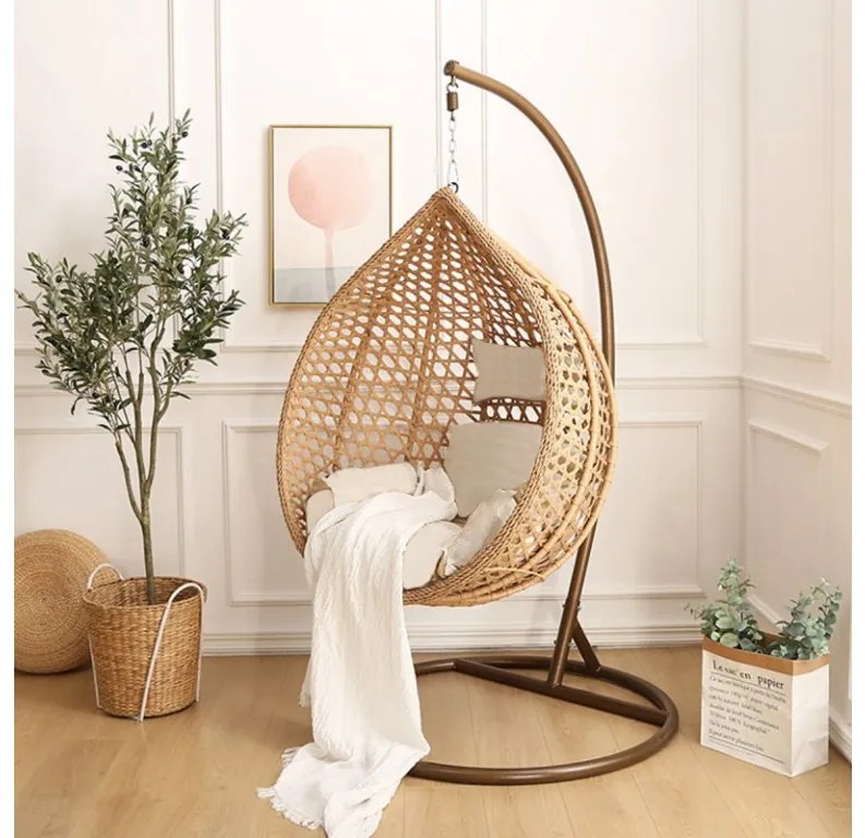 AKCIÓ Világosbarna függőszék TROPIKAL állvánnyal II. osztály