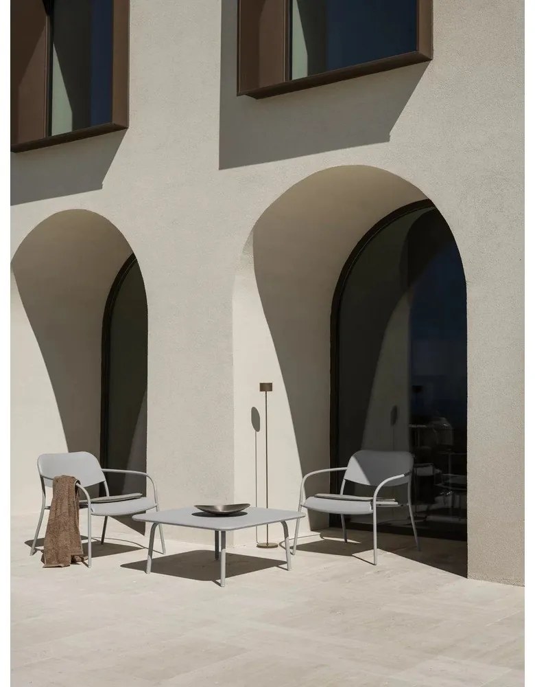 USB hordozható álló dimmelhető LED kültéri lámpa ø 15 cm Farol Floor – Blomus