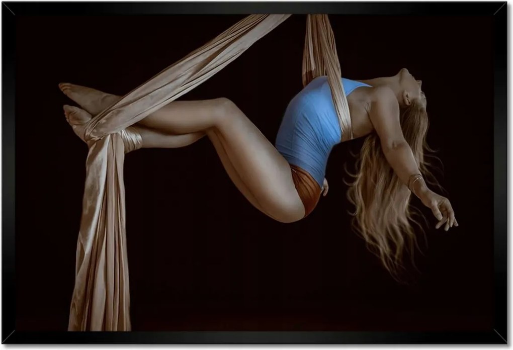 Poszterek keretben 60x40 Lány sálakkal