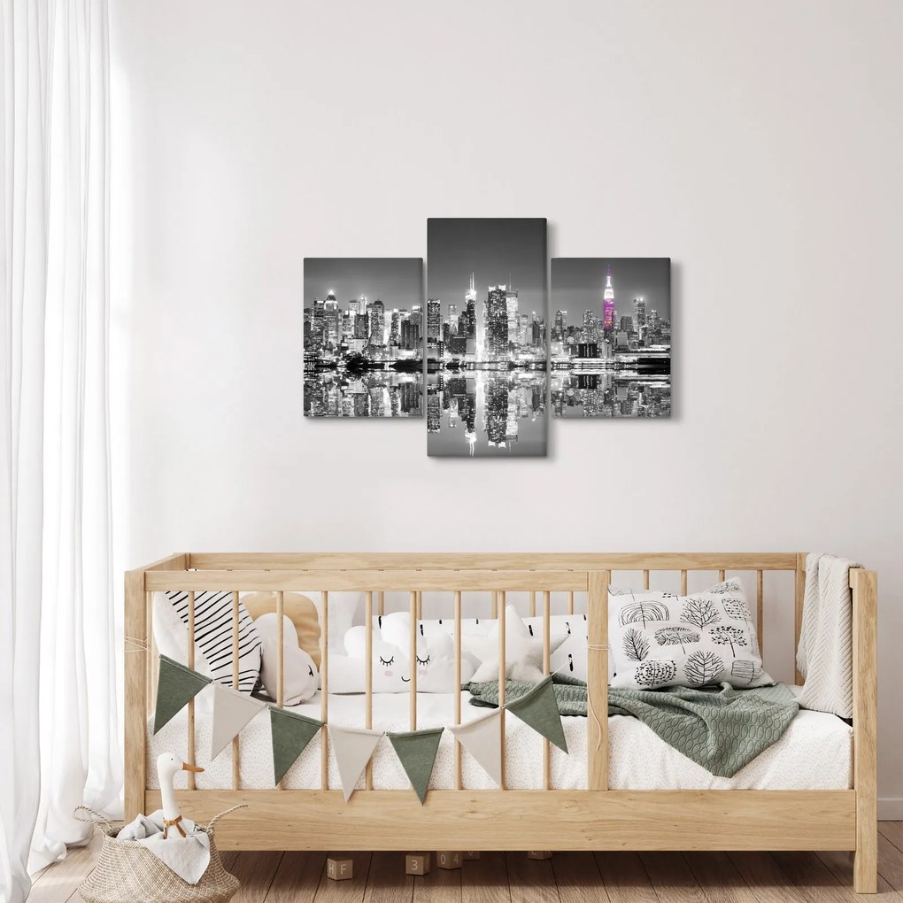 Kép - New York és a lila felhőkarcoló (90x60 cm)
