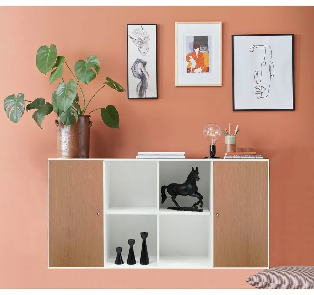 Fehér fali komód tölgyfa dekorral Hammel Mistral Kubus, 136 x 69 cm