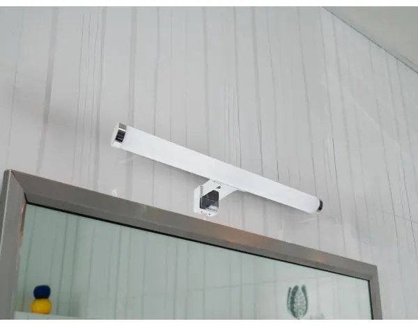 LED fürdőszobai tükörvilágítás, 8W/230V, 30 cm, IP44, fényes króm