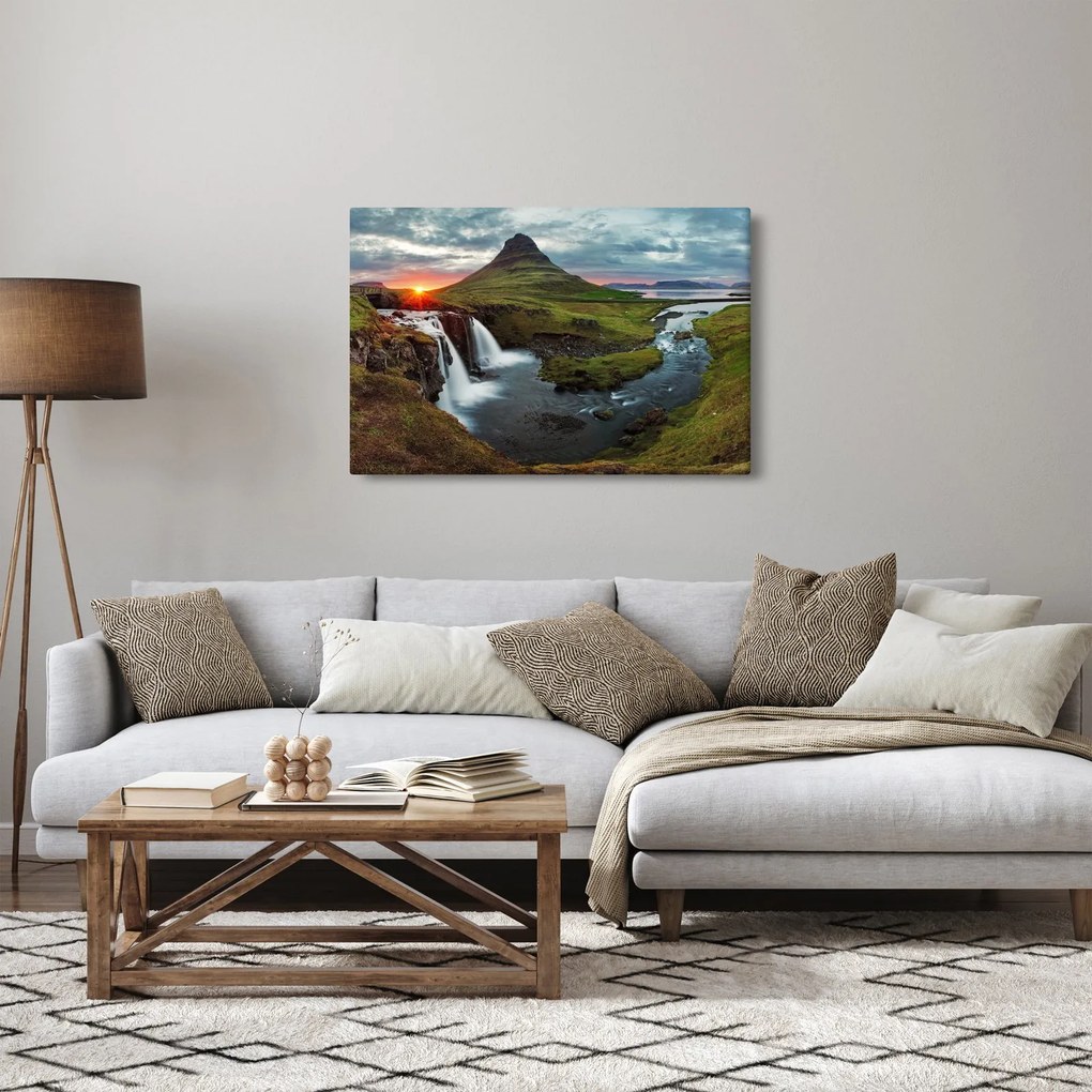 Kép - Kirkjufell naplementében (90x60 cm)