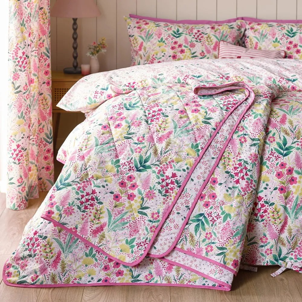 Rózsaszín steppelt ágytakaró 220x230 cm Tilly Floral – Catherine Lansfield