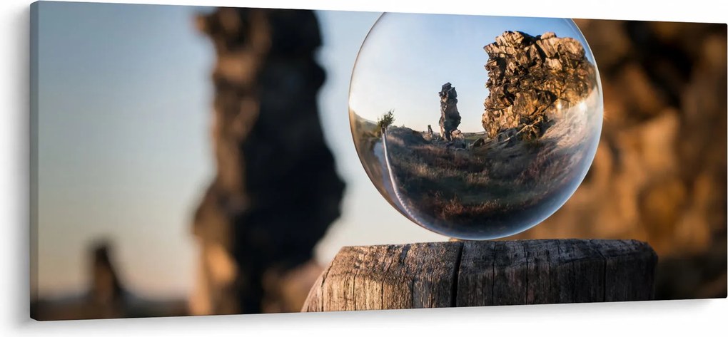 Nagyító és a táj képe (120x50 cm)
