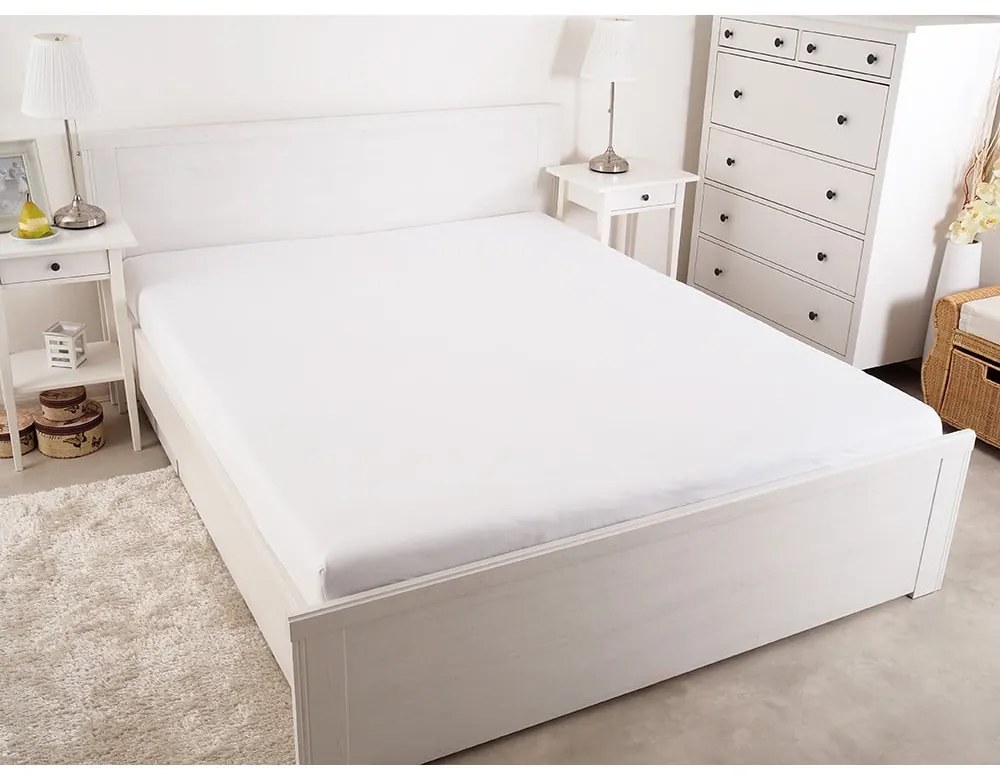 Fehér gumis lepedő 200x220 cm – B.E.S.