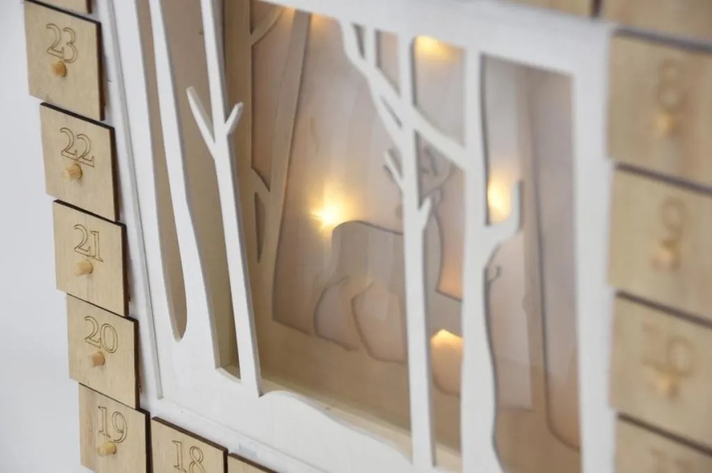 NEXOS Fa adventi naptár erdő motívummal 7 LED elemes