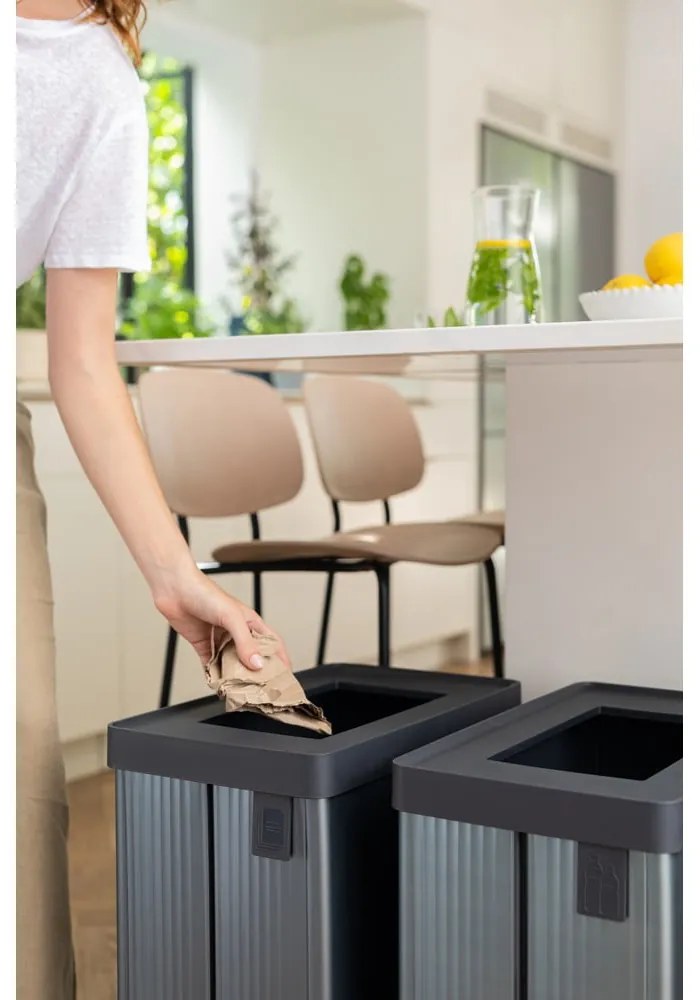 Szürke újrahasznosított műanyag szelektív szemetes 54 l Verto Recycle – Curver