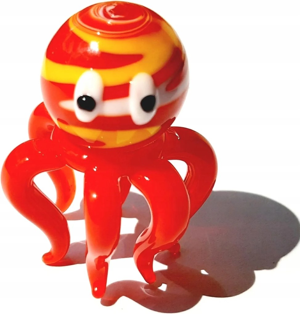 Üvegfigura Piros Polip Az Íróasztalra