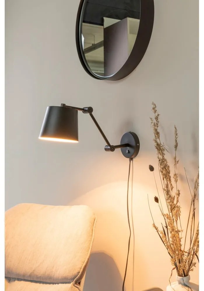 Fekete fali lámpa Hajo – White Label