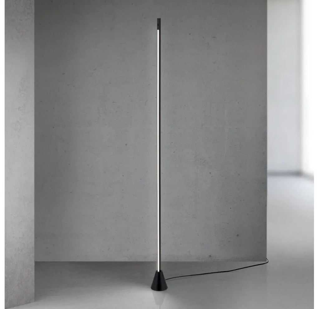 Orion- LED dimmelhető állólámpa mozgásérzékelővel SOJIE LED/26W/230V fekete