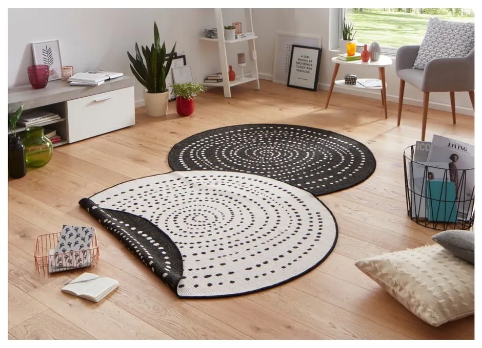 Bali fekete kültéri szőnyeg, ø 140 cm - NORTHRUGS