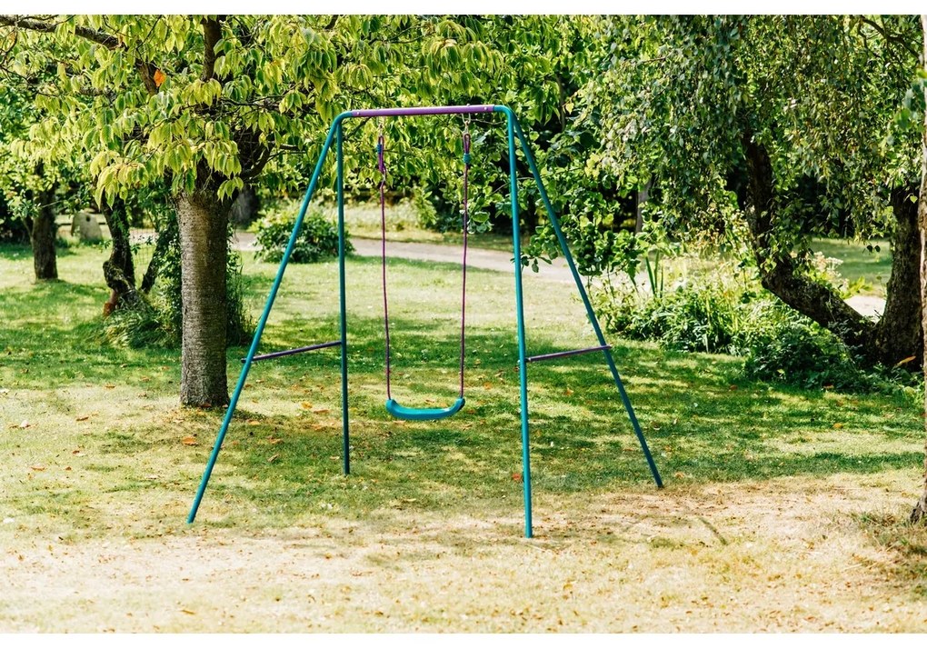 Szilva Gyermek hinta fémszerkezettel , 200 x 167 x183 cm
