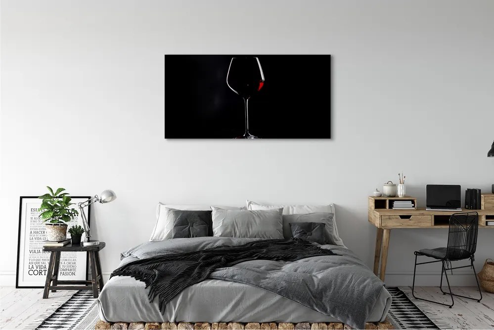 Canvas képek Fekete háttér egy pohár bor 100x50 cm