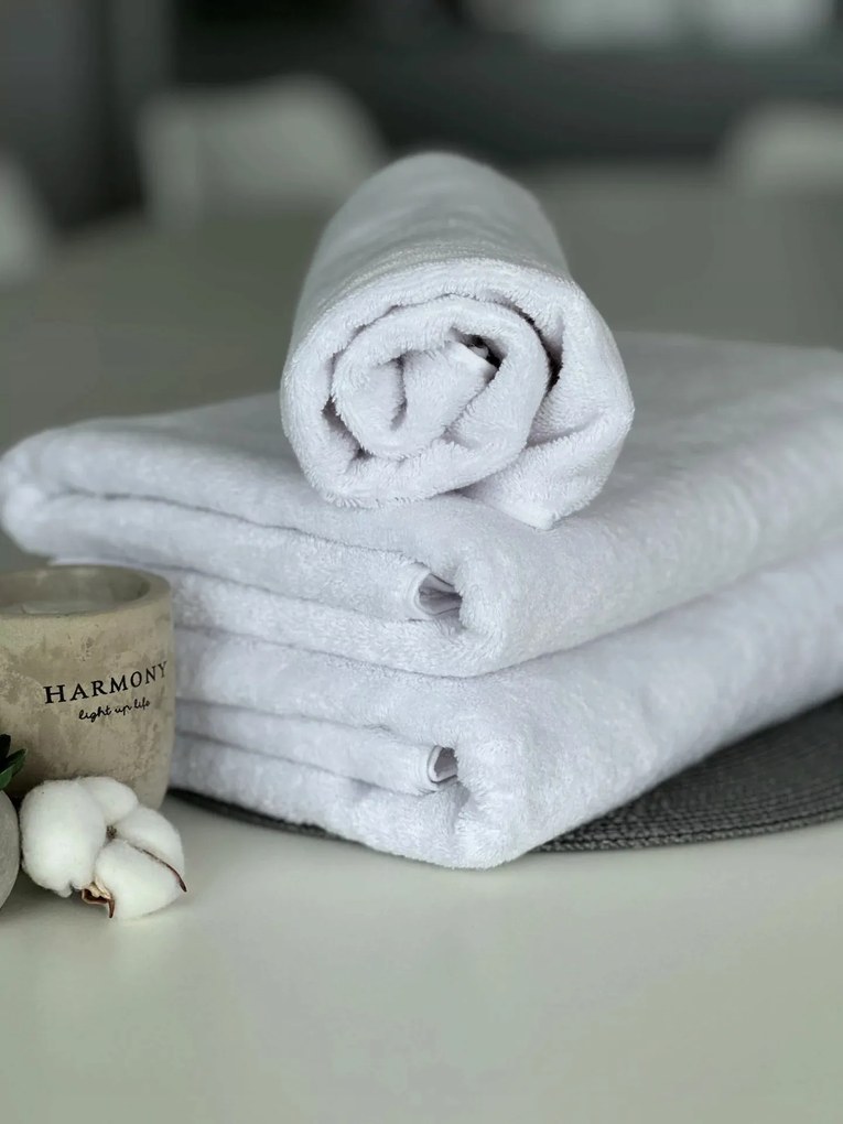 Törölköző Fehér Hotel 550 gsm 100% Pamut 50x90 Premium Oeko-Tex