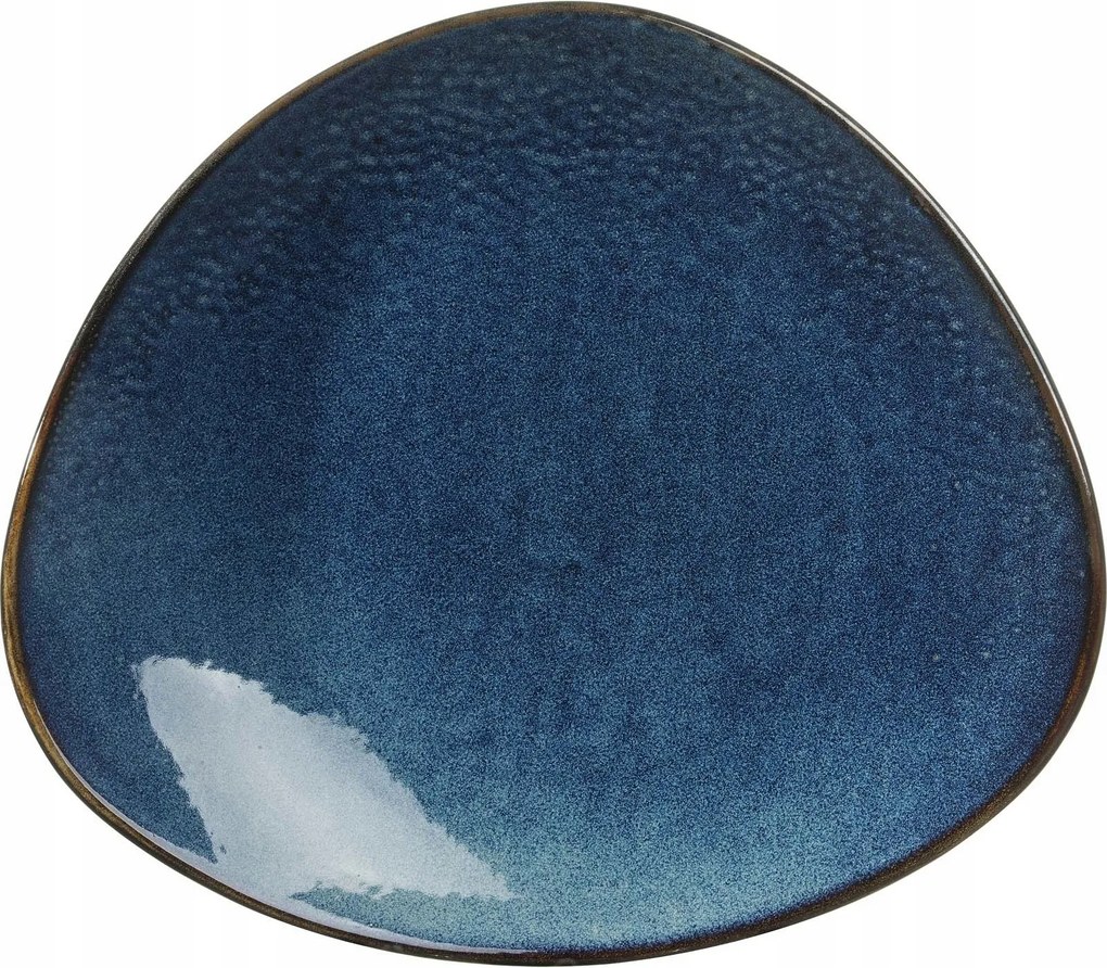 Eminence 220mm-es háromszög alakú bemutató desszertes tányér