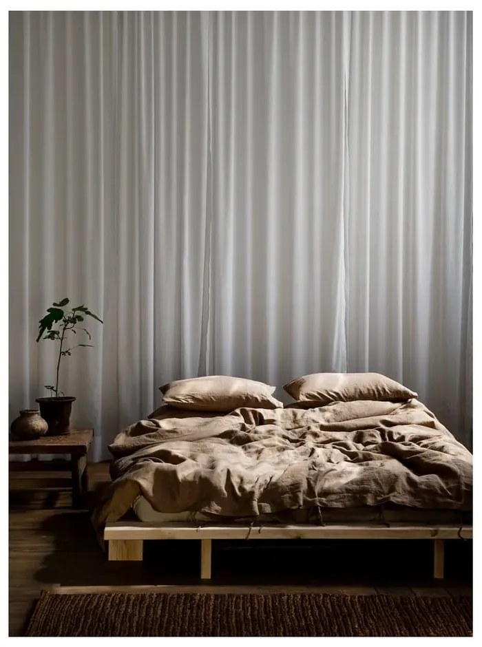 Natúr színű borovi fenyő franciaágy ágyráccsal 160x200 cm Japan – Karup Design