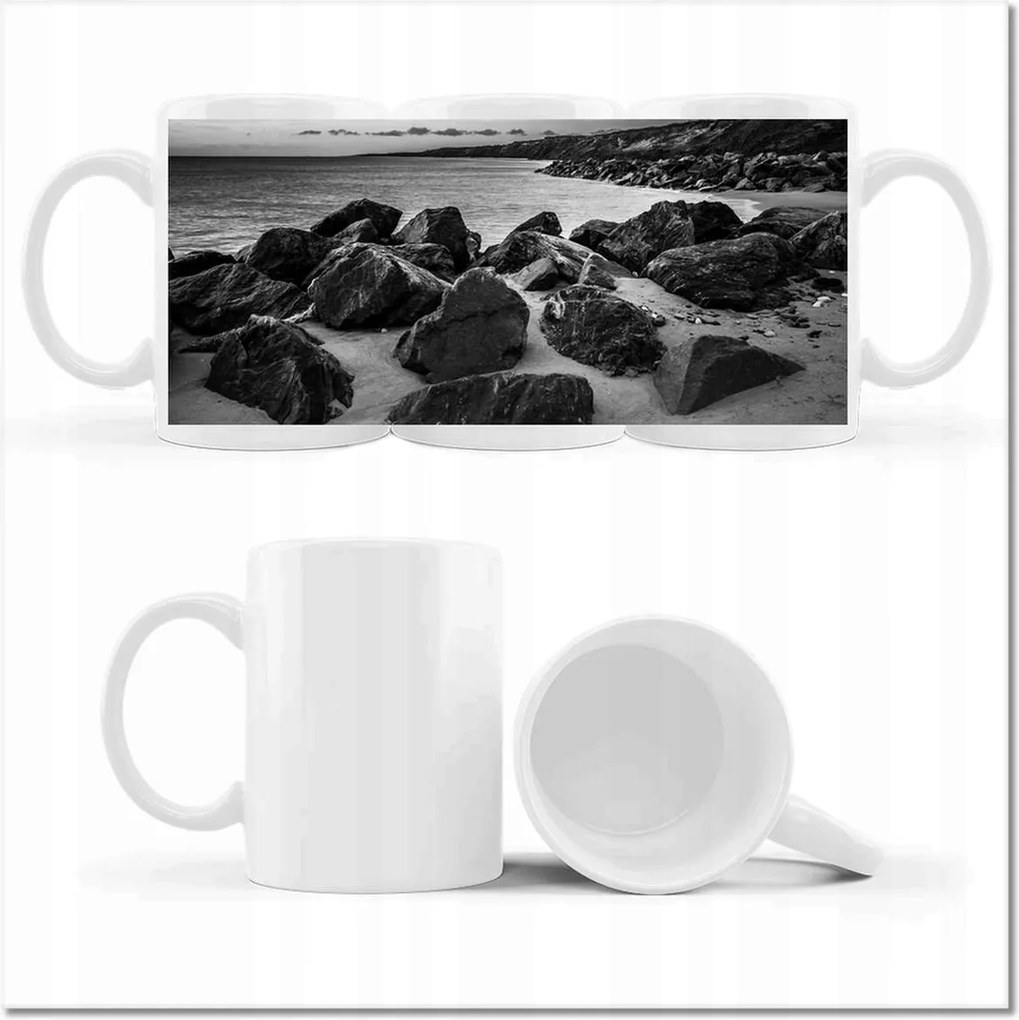 Bögre fényképpel Szikla a tengerparton Fekete-fehér fotó