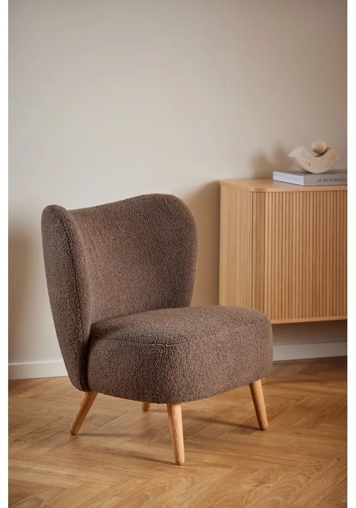 Barna buklé fotel Elmont – Actona