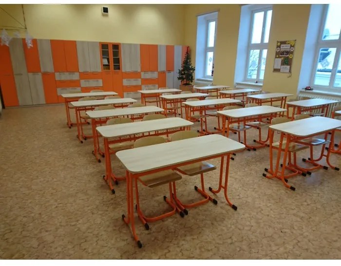 Kárpitozott tanári szék, piros - ral 3020