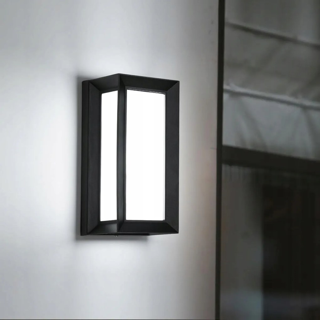 Kültéri Led Fali Lámpa Bejárati Ajtó Felett Mozgásérzékelővel Fehér Hideg