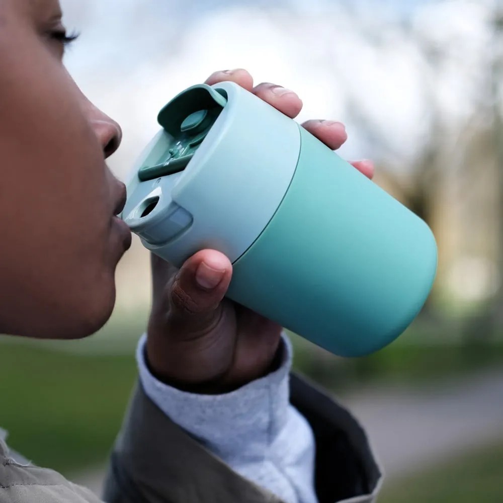 Mentazöld utazóbögre 340 ml Sipp – Joseph Joseph