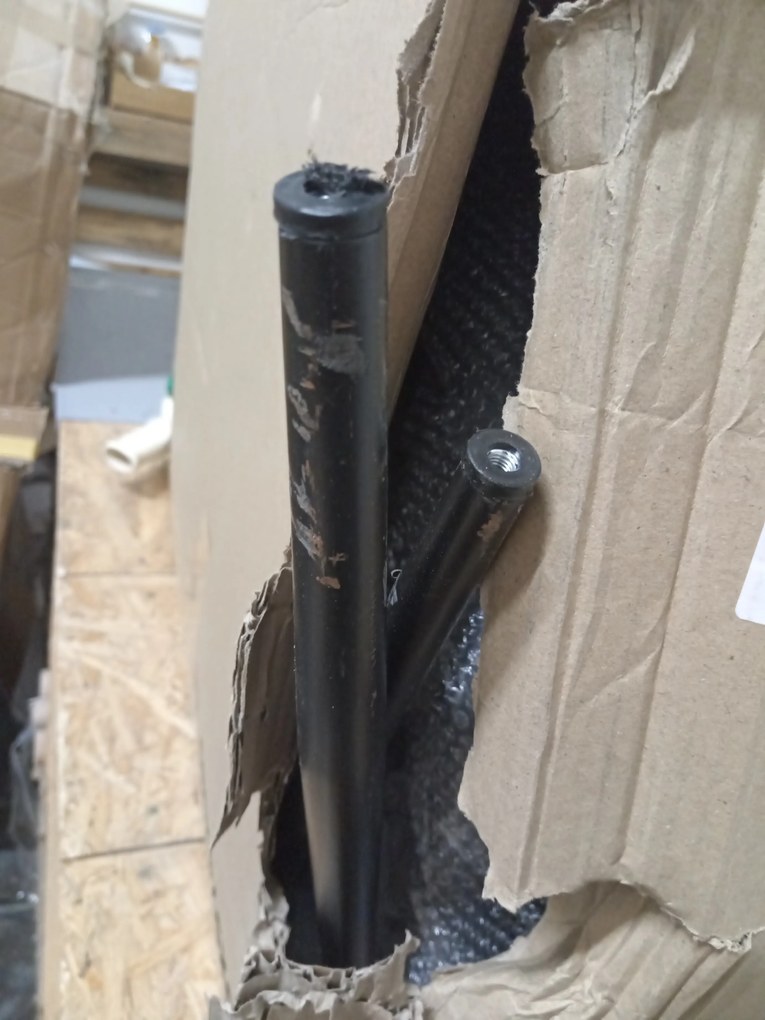 AKCIÓ sötétszürke bársonyszék COMO fekete lábakkal II. osztály