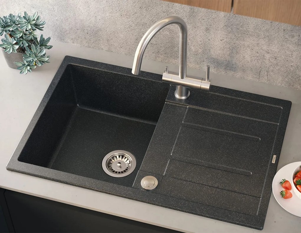 Konyhai csaptelep REA Caren BRUSH NICKEL