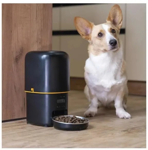 Automata etető 4 l/5V/3xD