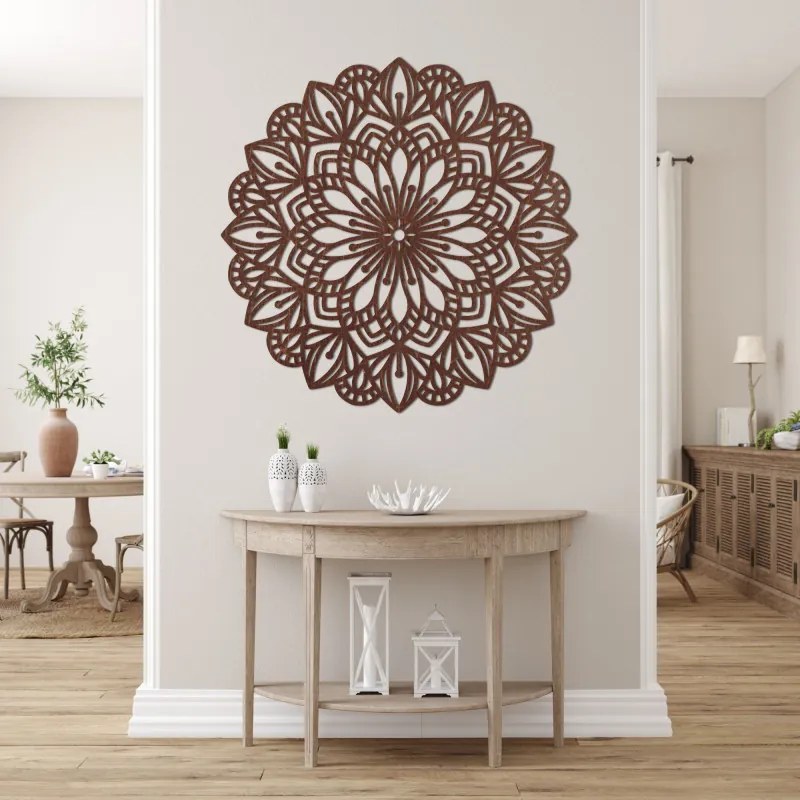 Fából készült mandala a falon virágesszencia | ESSENTIA