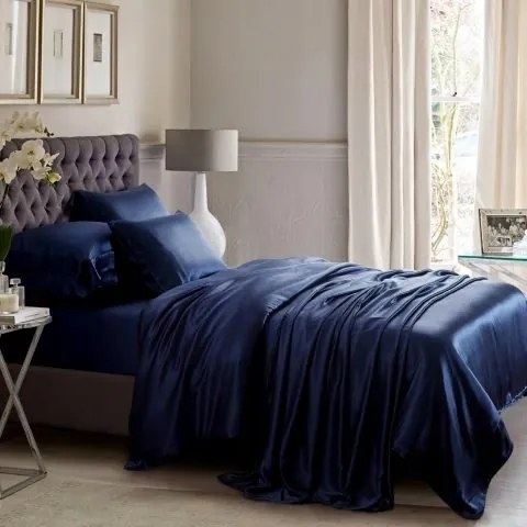 Selyem ágyneműhuzat 200x220 +2x 70x80 paplan párna