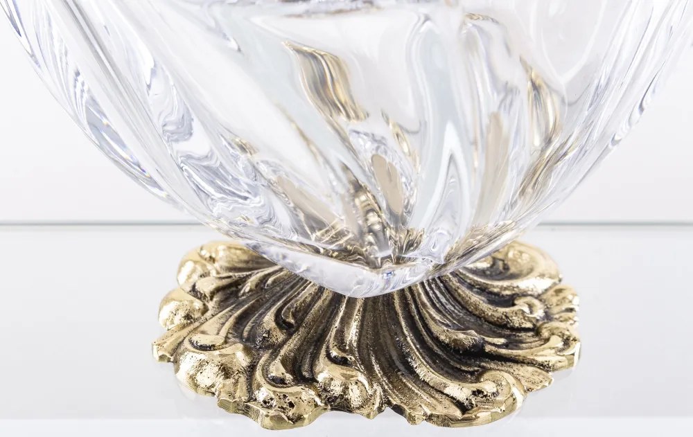 Vastag üvegtálka bonbonier masszív míves sárgaréz talppal 9x12,5x11,5cm