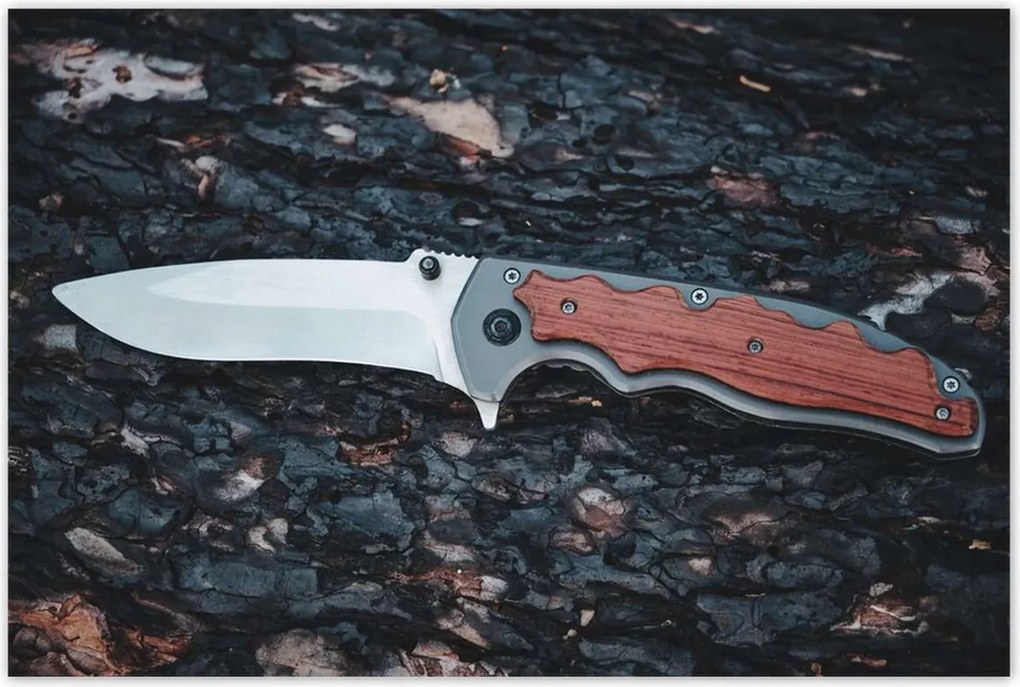 Poszterek 120x80 Barna túlélő kés