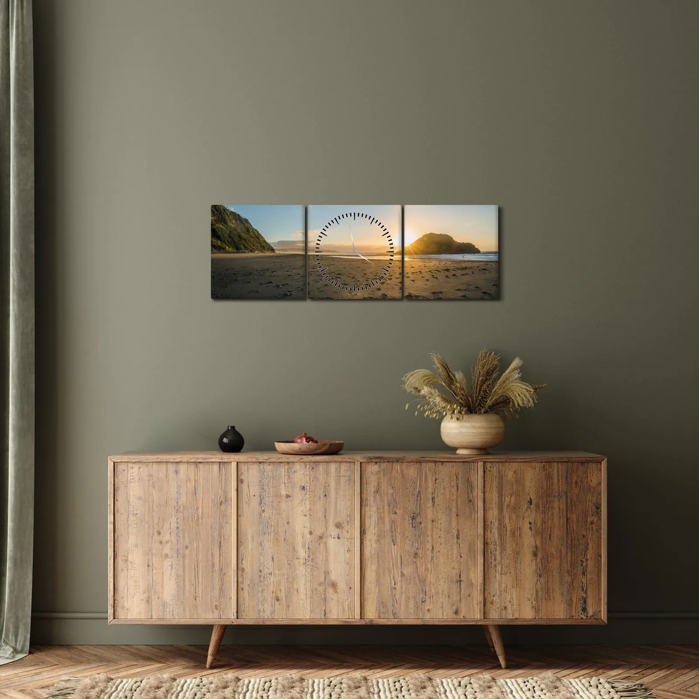 Strand képe (órával) (90x30 cm)