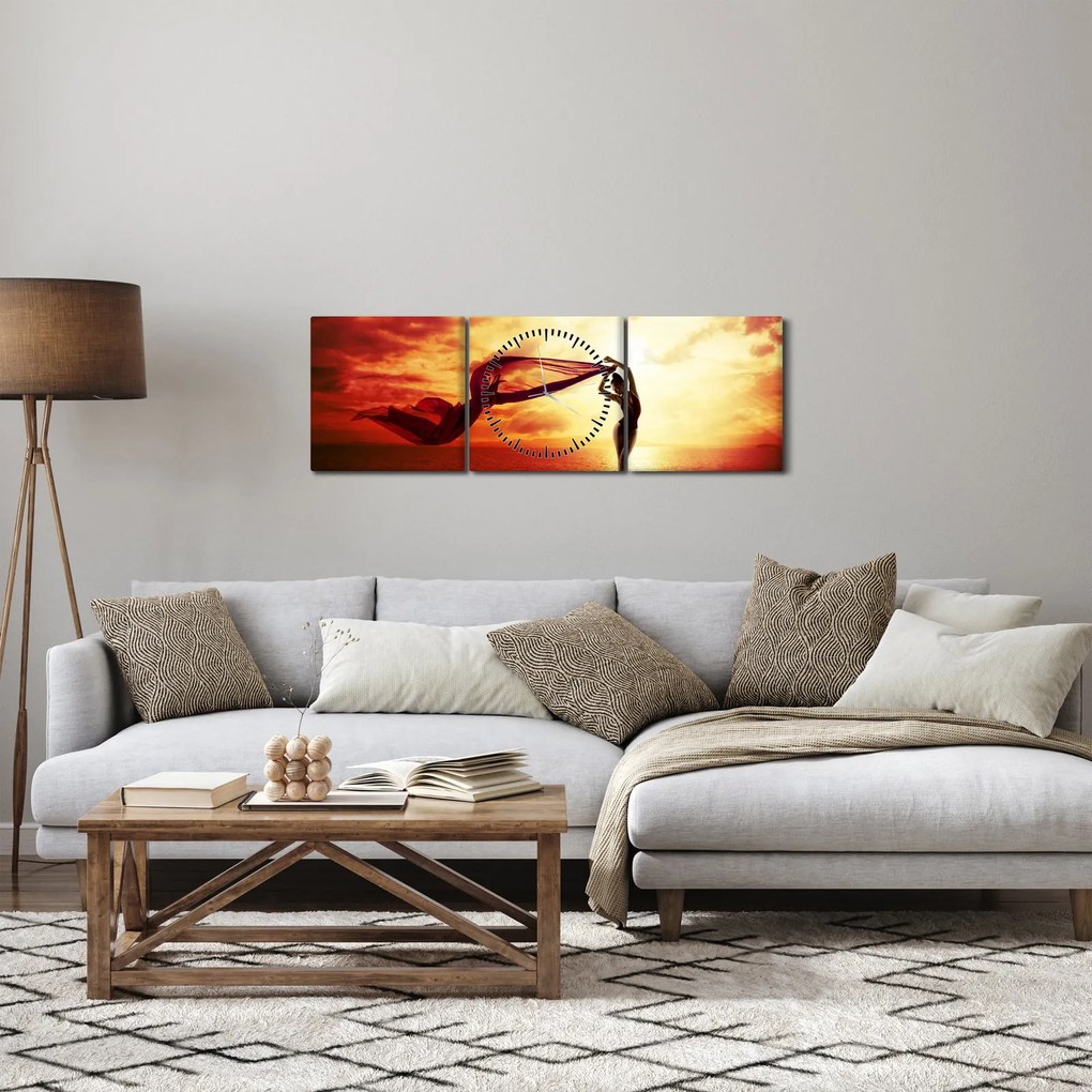 Kép - egy nő sziluettje a naplementében (órával) (90x30 cm)