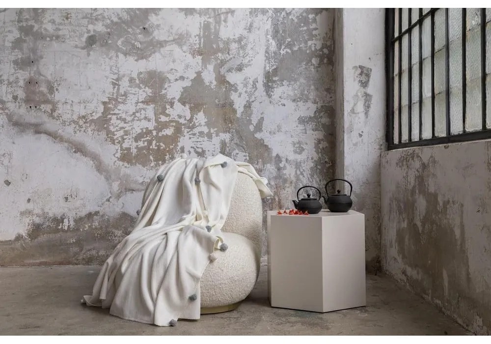 Krémszínű fleece ágytakaró 150x200 cm Pom Pom – Mijolnir