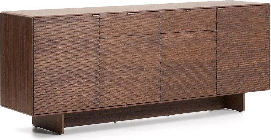 Sötétbarna komód diófa dekorral 194,5x78x45 cm Norlen – Kave Home