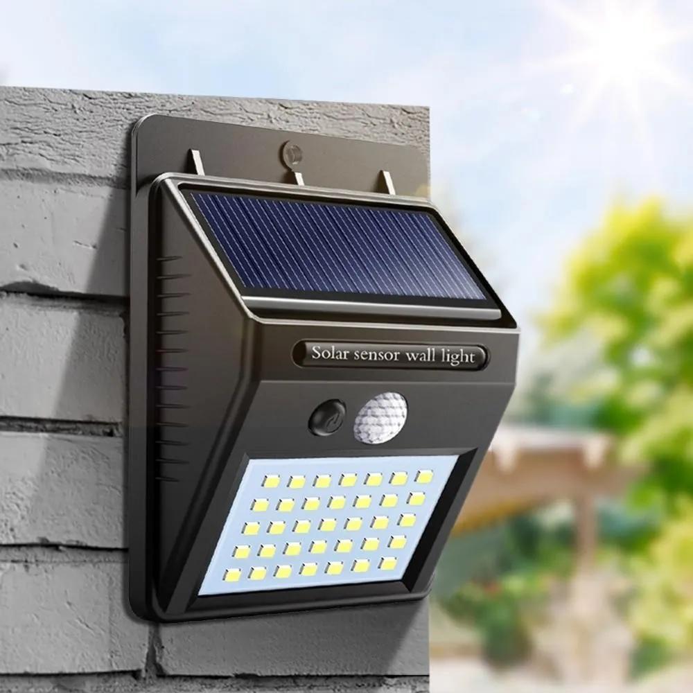 Mozgásérzékelős napelemes LED világítás - Költségmentes és környezetbarát üzemeltetés, egyszerű használat!