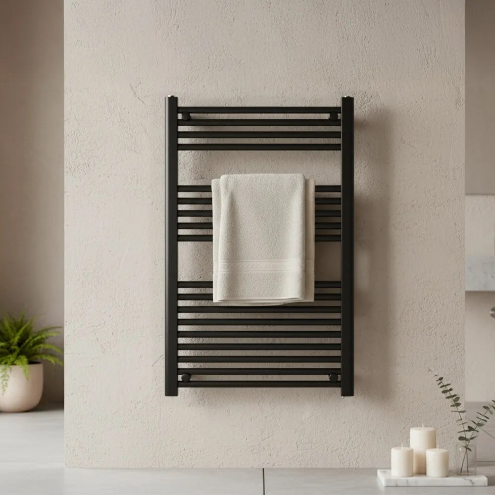 Egyenes törölközőszárító radiátor 1000x600 mm fekete