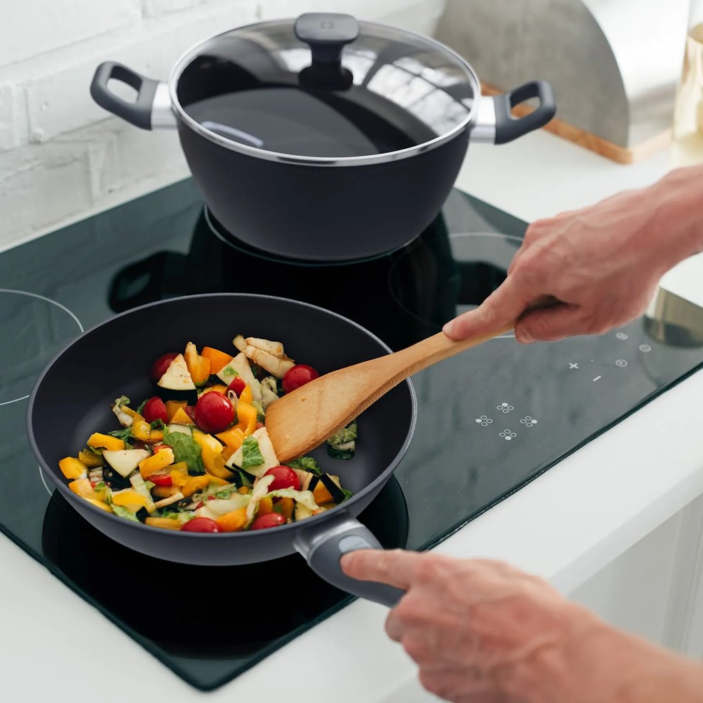 Klarstein Noto Endurance, serpenyő készlet, kovácsolt alumínium, 3 méret, 2 filcvédővel