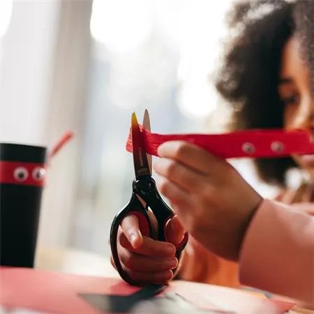 Olló, iskolai, 15 cm, FISKARS, ombré piros (IF1067853)