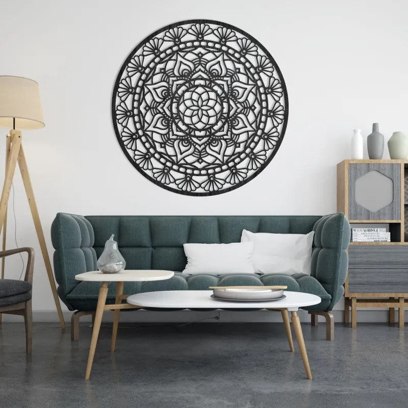 Fából készült mandala a falon | AFRODITA