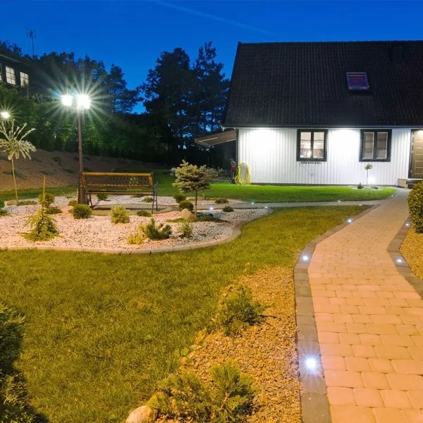 Kültéri lámpa 2xE27/60W/230V IP44 232 cm fekete