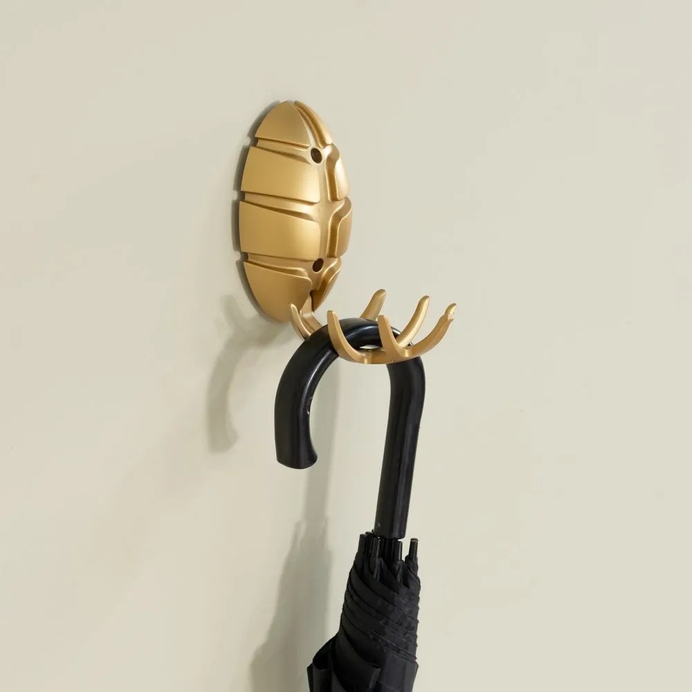 Aranyszínű fali műanyag akasztó Bug – Spinder Design